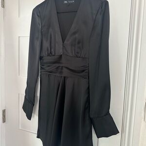 Zara Elegant Black Long Sleeve Dress
